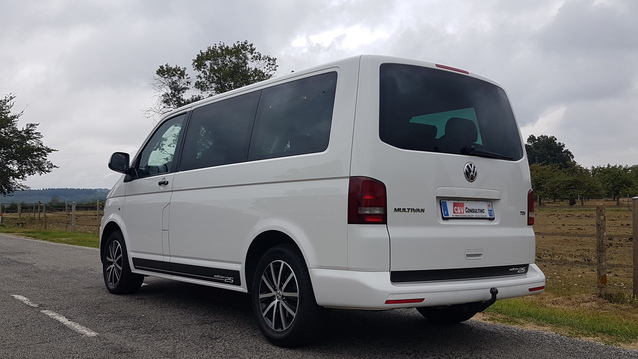 VOLKSWAGEN T5 MULTIVAN 2.0 TDI 140 EDITION 25