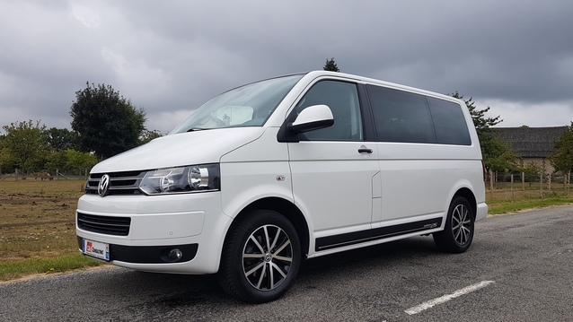 VOLKSWAGEN T5 MULTIVAN 2.0 TDI 140 EDITION 25