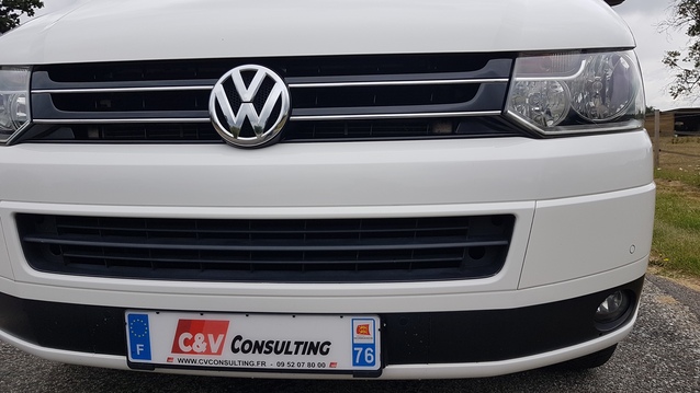 VOLKSWAGEN T5 MULTIVAN 2.0 TDI 140 EDITION 25