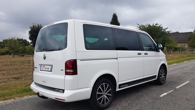 VOLKSWAGEN T5 MULTIVAN 2.0 TDI 140 EDITION 25