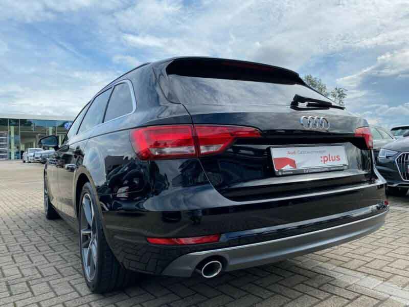 AUDI A4 AVANT 2.0 TDI 150 S-LINE / S-TRONIC