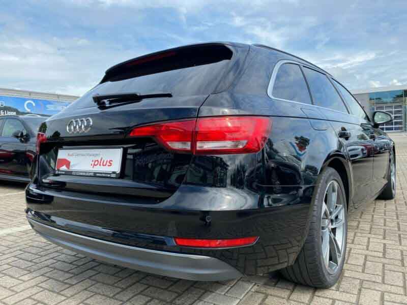 AUDI A4 AVANT 2.0 TDI 150 S-LINE / S-TRONIC