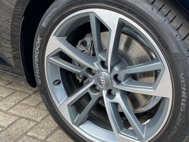AUDI A4 AVANT 2.0 TDI 150 S-LINE / S-TRONIC