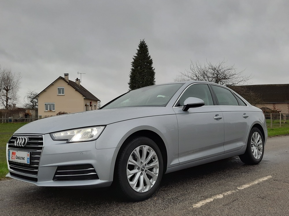 AUDI A4 BERLINE 2.0 TDI DESIGN