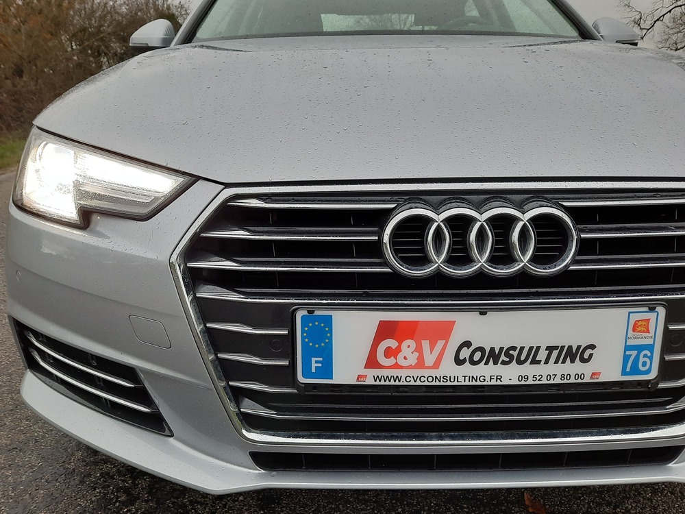 AUDI A4 BERLINE 2.0 TDI DESIGN