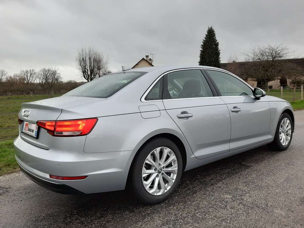 AUDI A4 BERLINE 2.0 TDI DESIGN