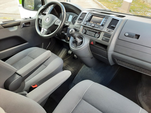 Volkswagen T5 Multivan 2.0 TDI 140 CH BVM6