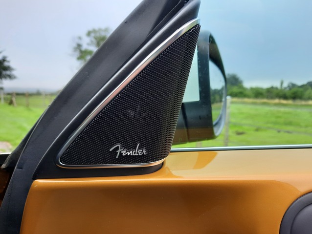 Volkswagen Coccinelle Coupé Dune – Fender