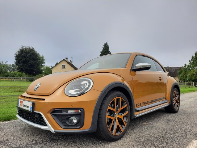 Volkswagen Coccinelle Coupé Dune – Fender