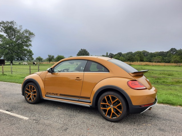 Volkswagen Coccinelle Coupé Dune – Fender