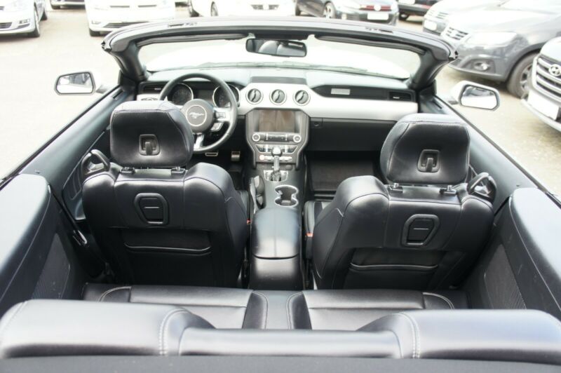FORD MUSTANG CABRIO 2.3 ECOBOOST