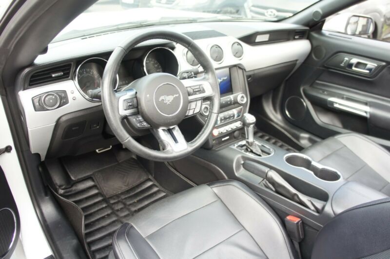 FORD MUSTANG CABRIO 2.3 ECOBOOST