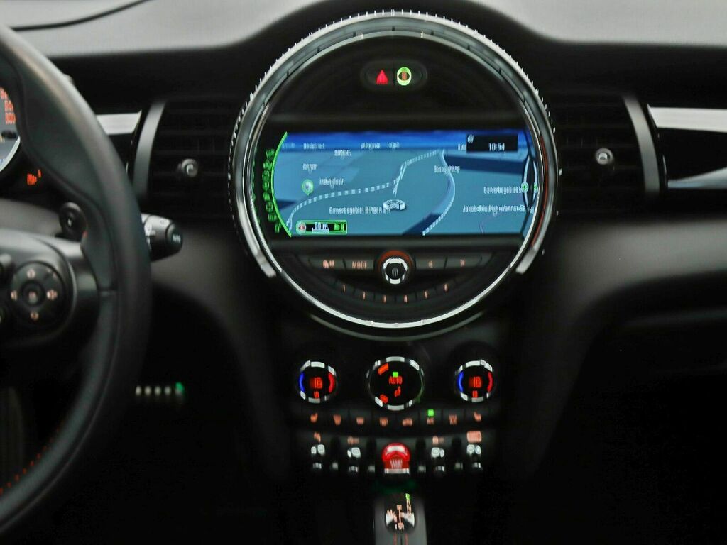 MINI 3 portes – JOHN COOPER WORKS – Toit pano