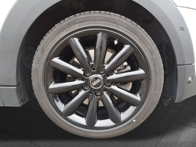 MINI 3 portes – COOPER S – Toit pano – HK – 12700 kms