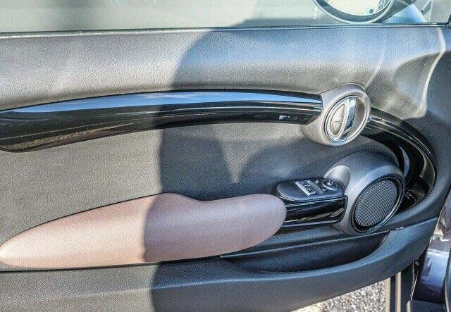 MINI 3 portes – COOPER S – Toit panoramique – Palettes au volant