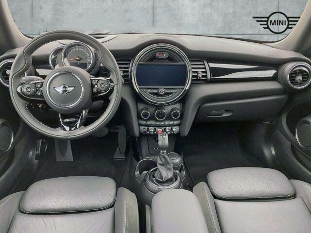 MINI 3 portes – COOPER S – Toit pano – 13792 kms