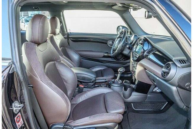 MINI 3 portes – COOPER S – Toit panoramique – Palettes au volant