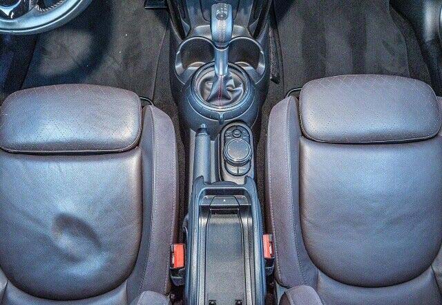 MINI 3 portes – COOPER S – Toit panoramique – Palettes au volant