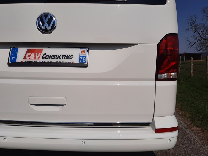 Volkswagen T6.1 Caravelle Comfortline – 2.0 TDI 150 CH DSG7 – 9 places assises