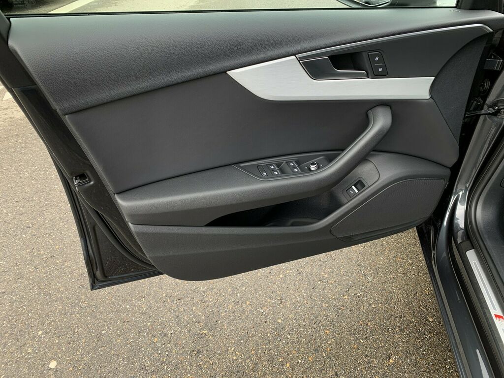 Audi A4 Avant – S Line – 2.0 TFSI 190 – S-Tronic