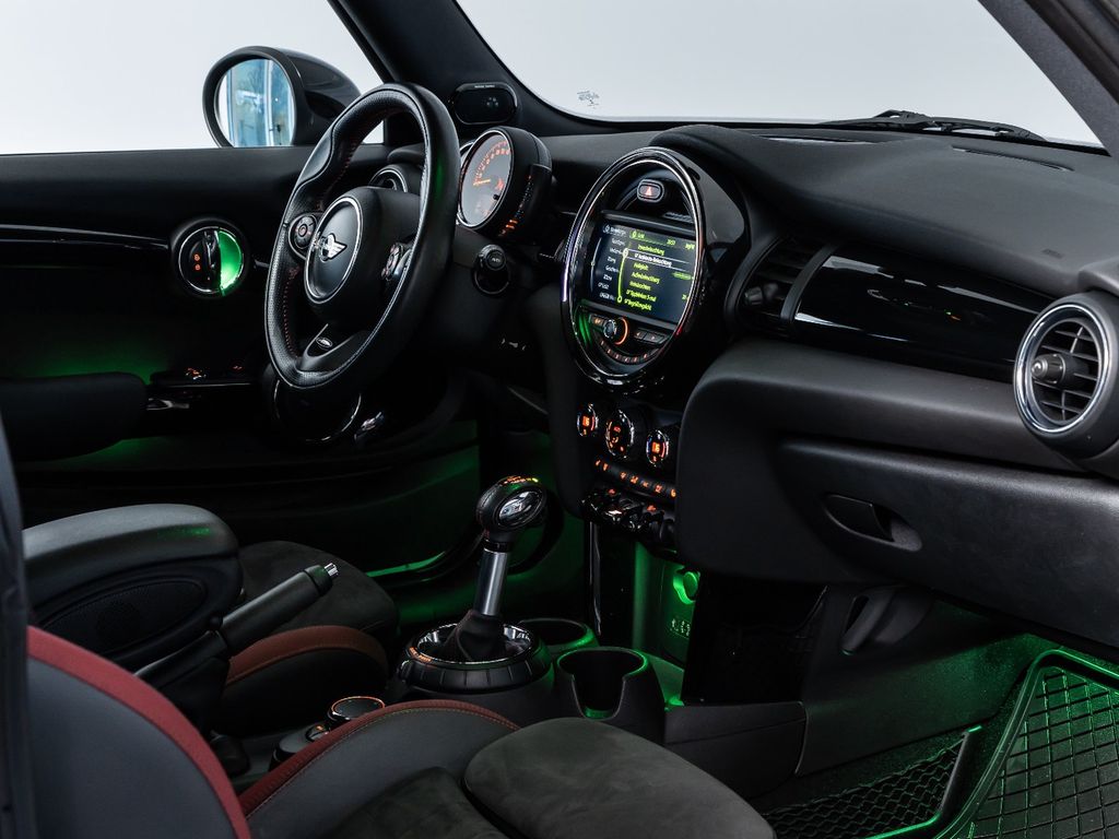 Mini Cooper S – Toit pano – Harman Kardon – 1ère main