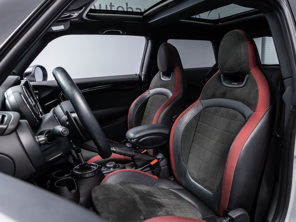 Mini Cooper S – Toit pano – Harman Kardon – 1ère main