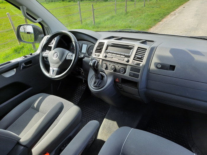 Volkswagen T5 Multivan 2.0 TDI 140 DSG