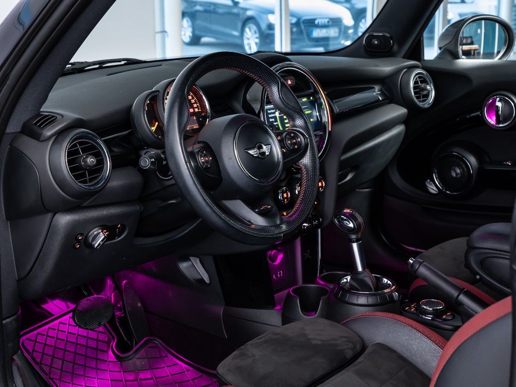 Mini Cooper S – Toit pano – Harman Kardon – 1ère main