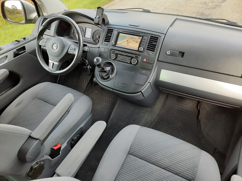 Volkswagen – T5 Multivan Comfortline – 2.0 TDI 140