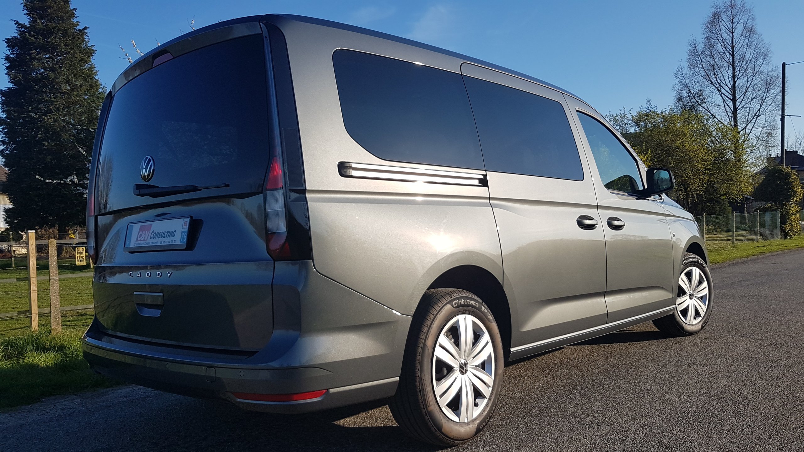 Volkswagen _ Caddy Maxi _ 2.0 TDI 102 ch BVM6