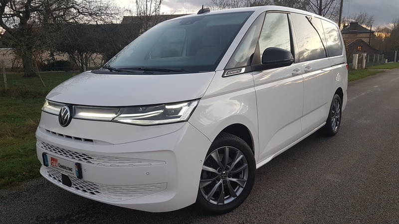 Volkswagen _ T7 Multivan Life _ 1.4 eHybrid _ 218 ch