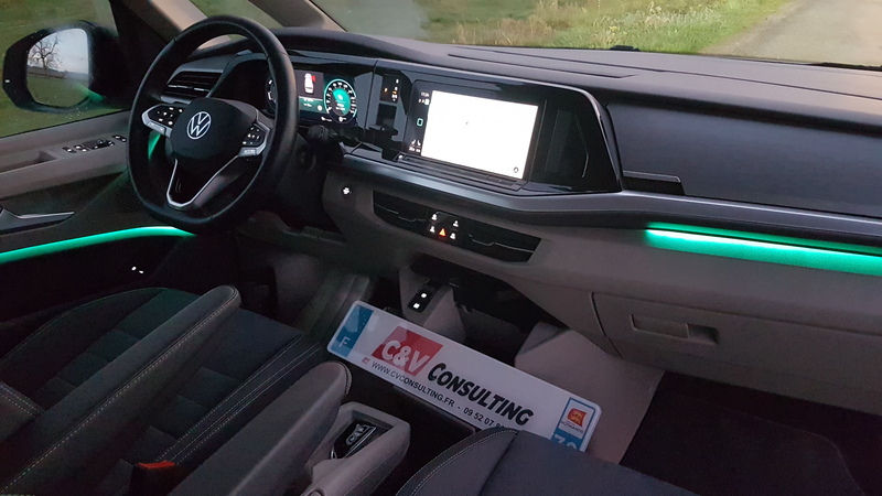 Volkswagen _ T7 Multivan Life _ 1.4 eHybrid _ 218 ch