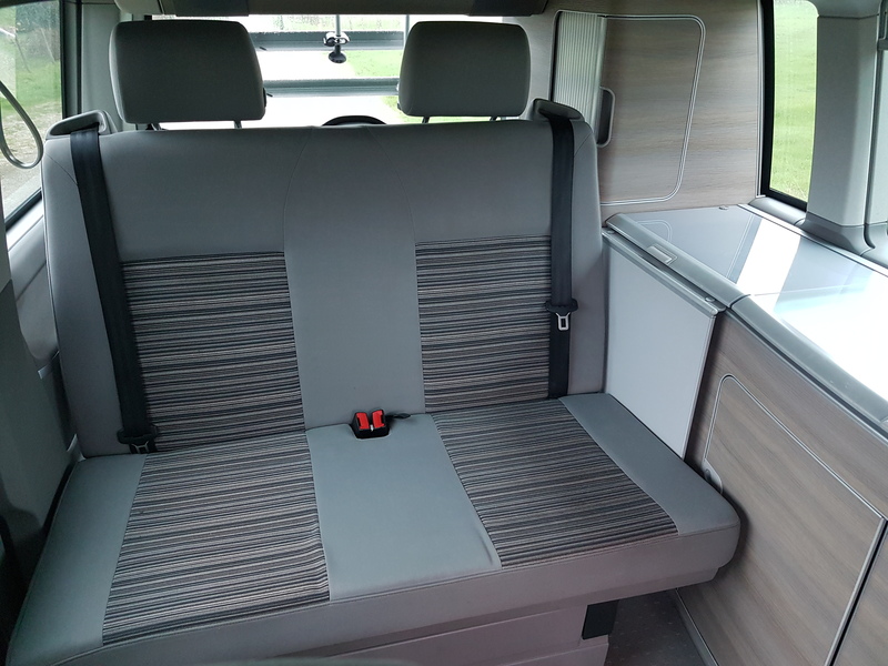 Volkswagen _ T5 California Comfortline _ 2.0 TDI 140 ch _ BVM6