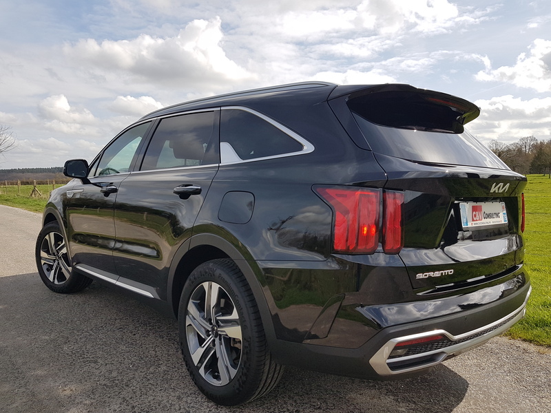 Kia _ Sorento _ Spirit Drive HEV