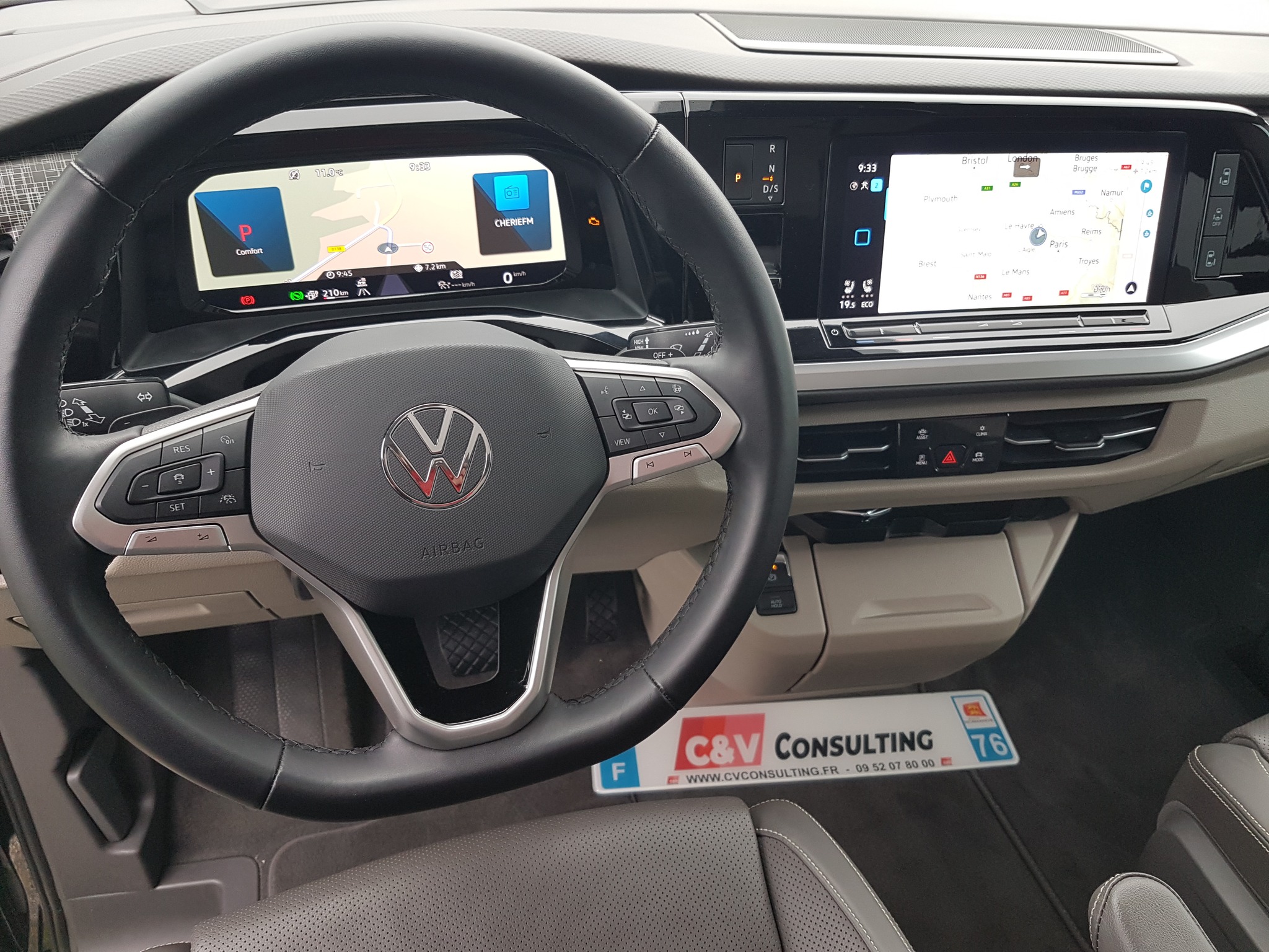 Volkswagen _ T7 Multivan Energetic _ 1.4 eHybrid _ 218 ch _ Pack vis-à-vis