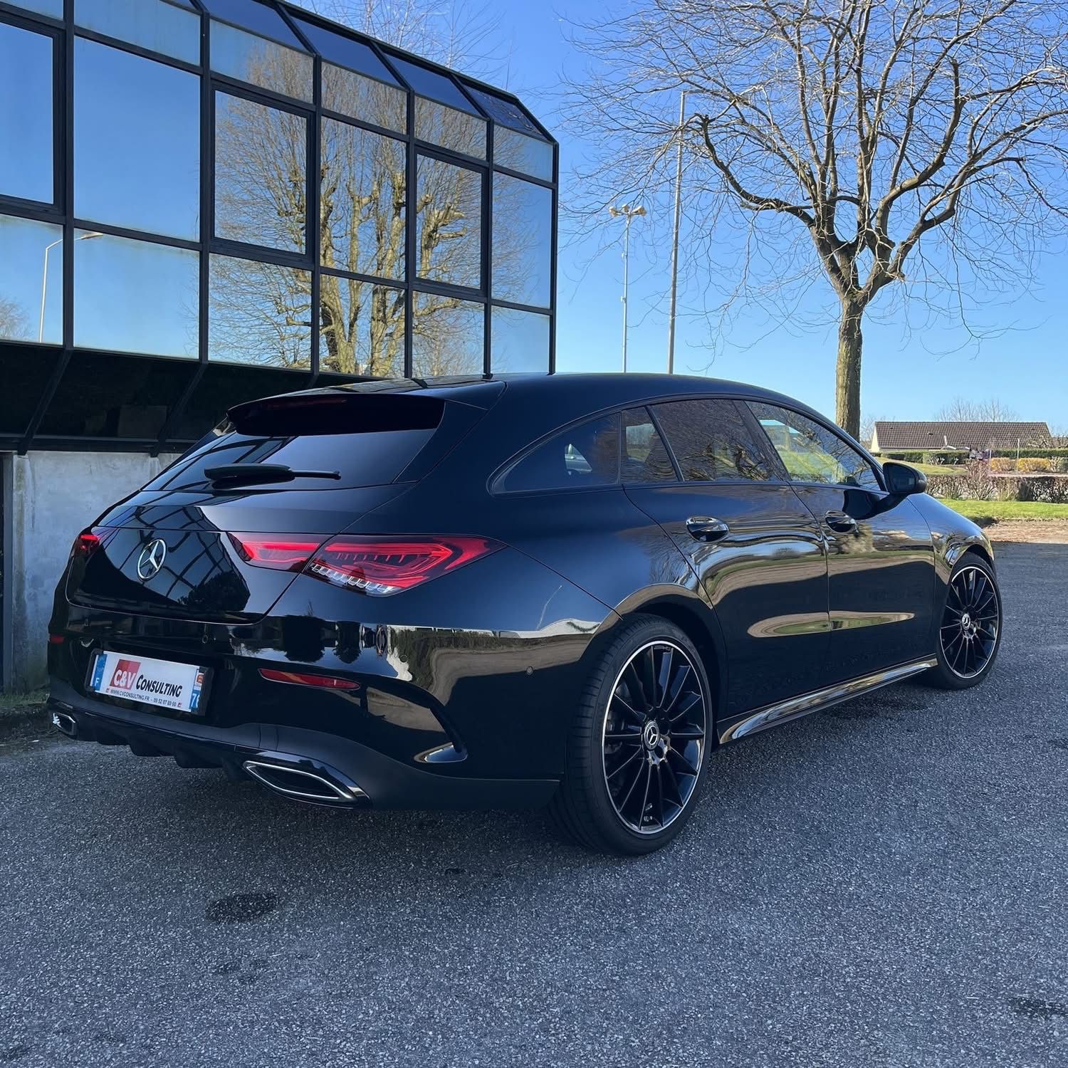 Mercedes Benz – CLA 200 – Shooting Brake – AMG Line