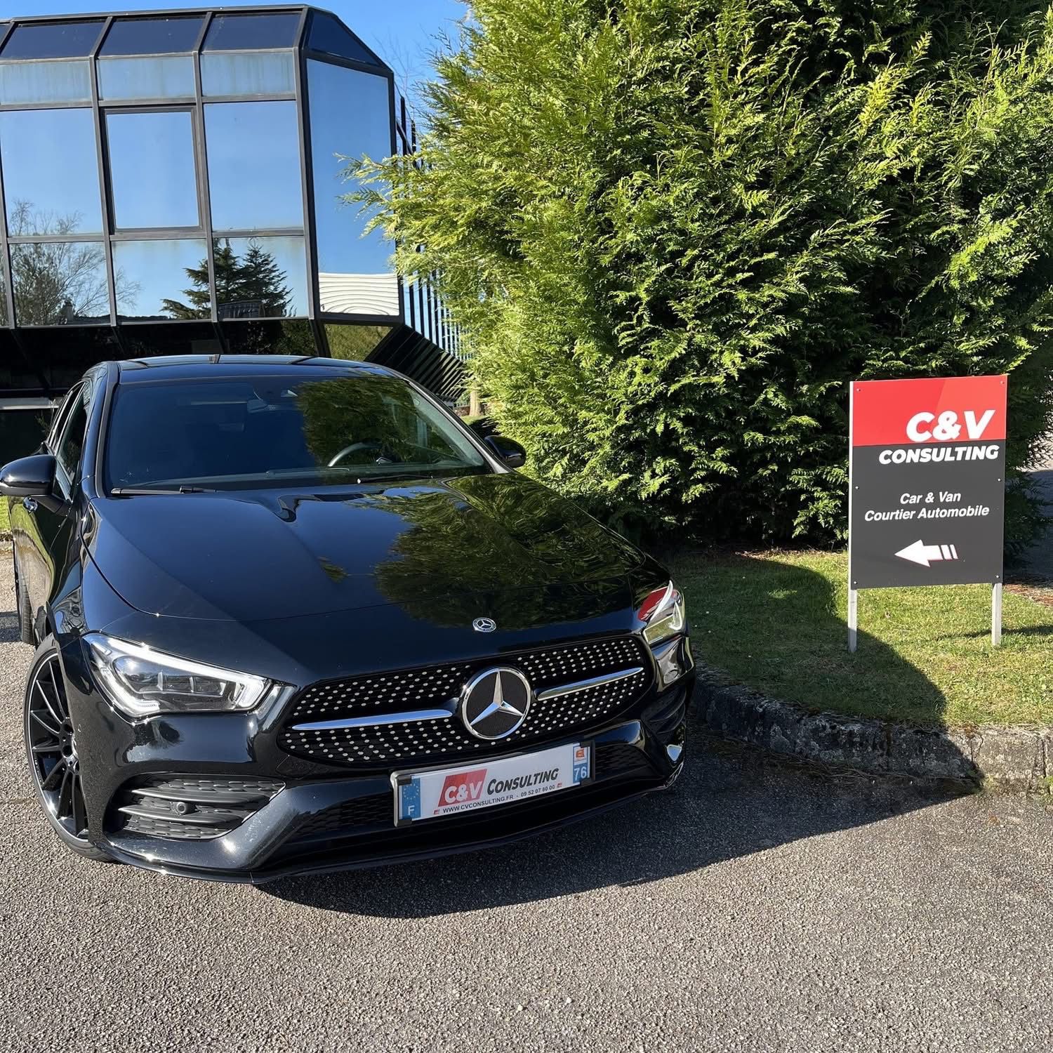 Mercedes Benz – CLA 200 – Shooting Brake – AMG Line