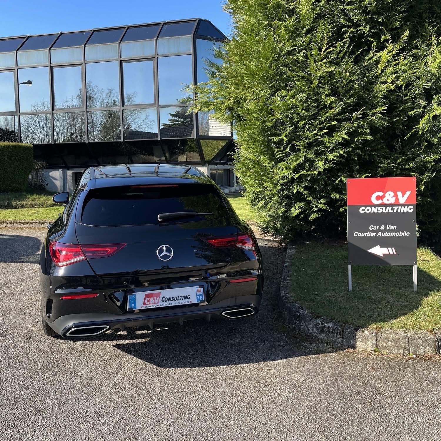 Mercedes Benz – CLA 200 – Shooting Brake – AMG Line