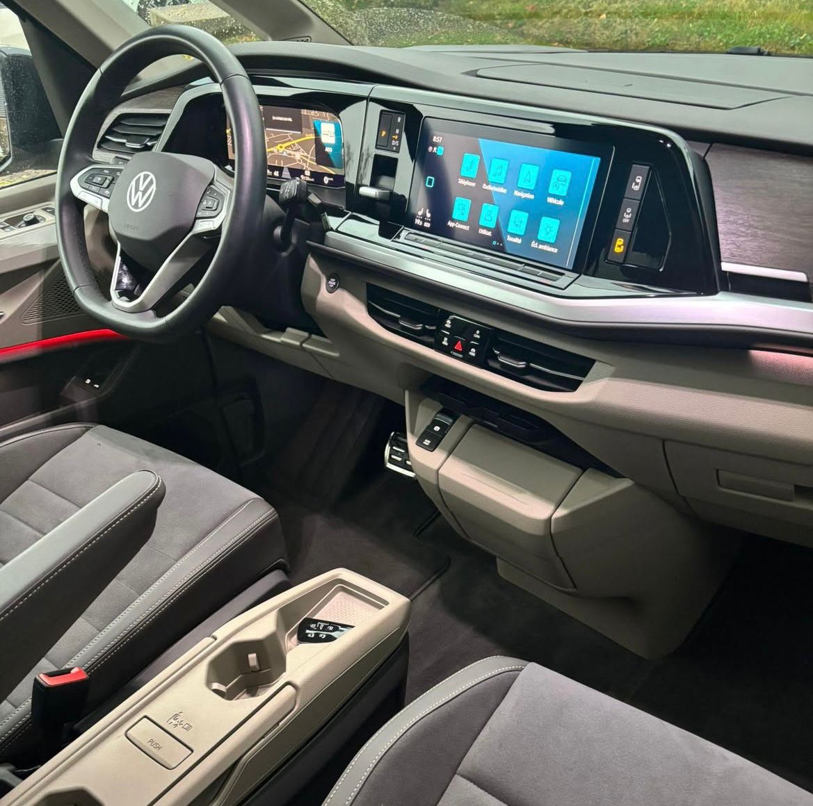 Volkswagen – T7 Multivan Court – Style – 1.4 eHybrid 218 ch