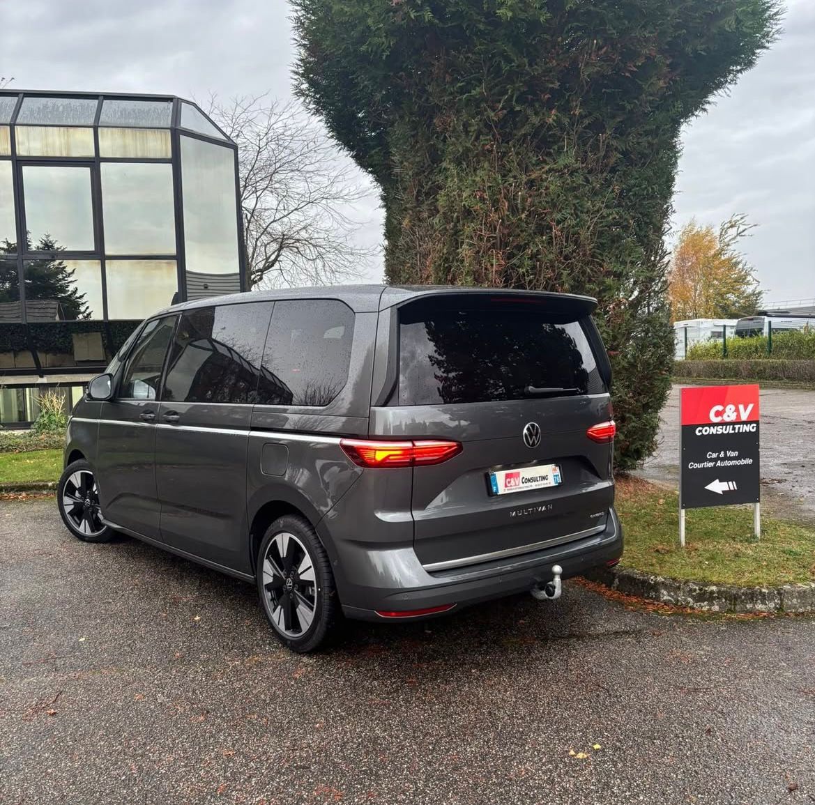 Volkswagen – T7 Multivan Court – Style – 1.4 eHybrid 218 ch