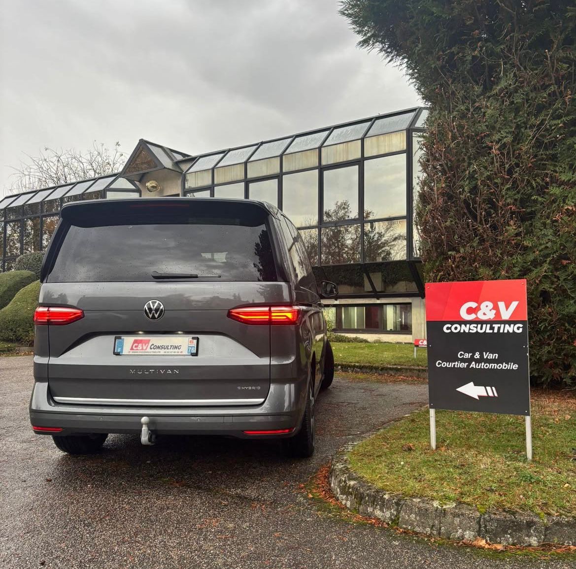 Volkswagen – T7 Multivan Court – Style – 1.4 eHybrid 218 ch