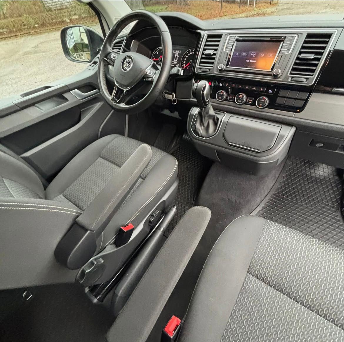 Volkswagen T6 California Beach Edition