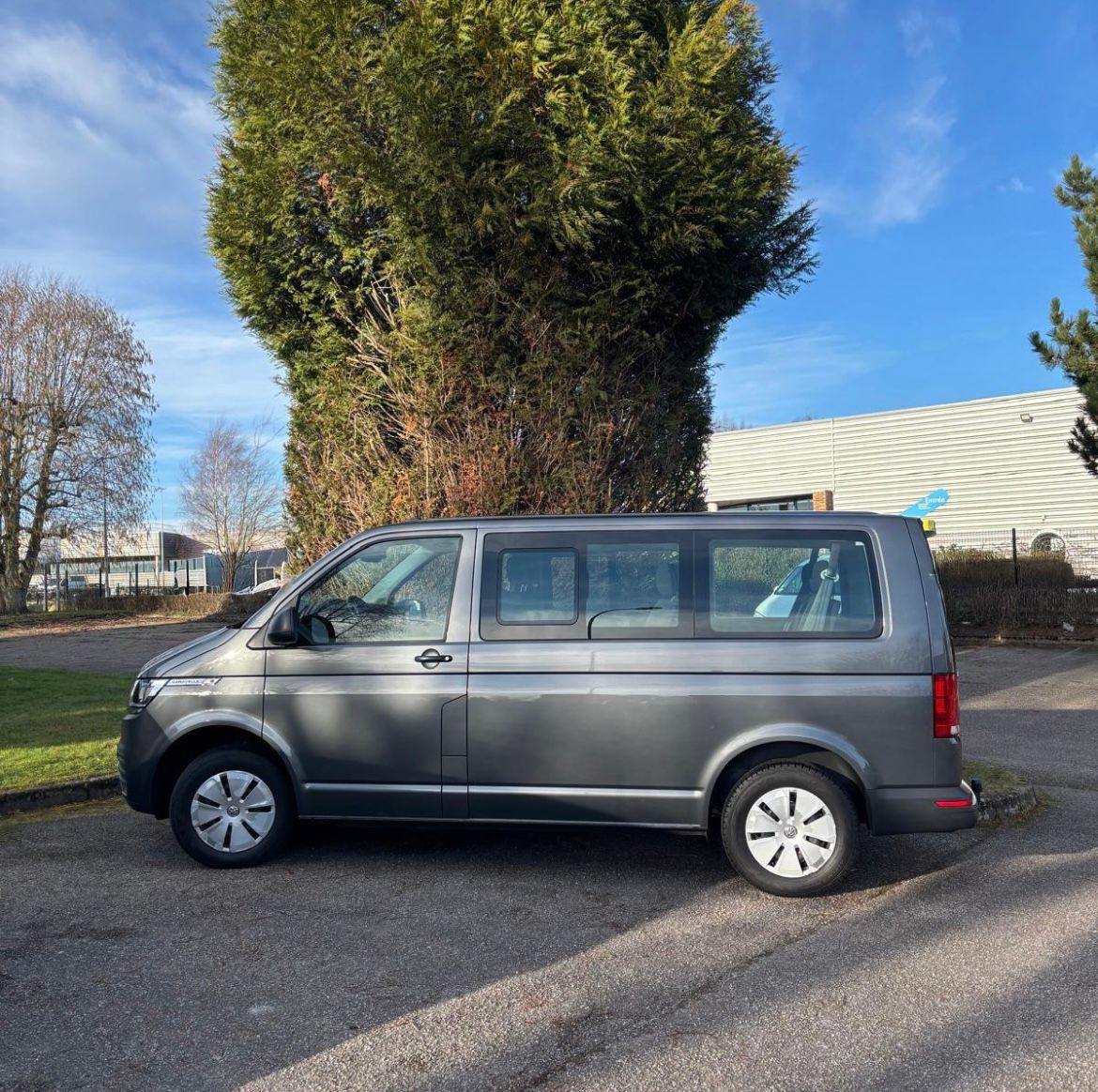 Volkswagen T6.1 Caravelle