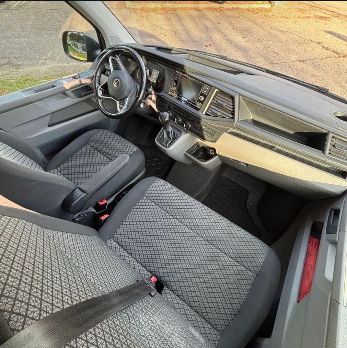 Volkswagen T6.1 Caravelle