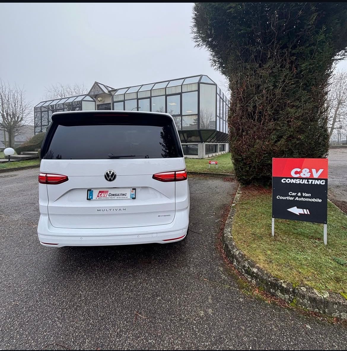 Volkswagen T7 Multivan Energetic