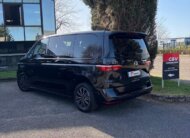 Volkswagen T7 Multivan Style