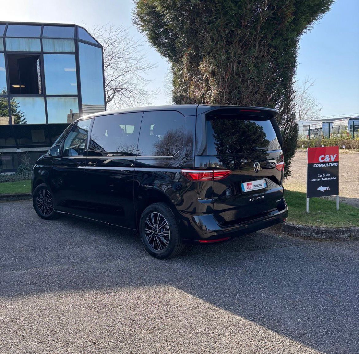 Volkswagen T7 Multivan Style