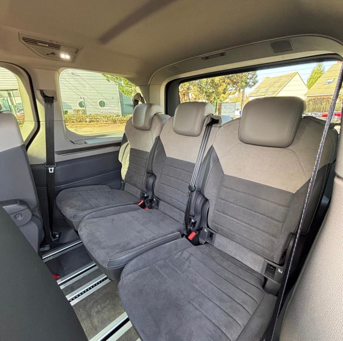 Volkswagen T7 Multivan Style