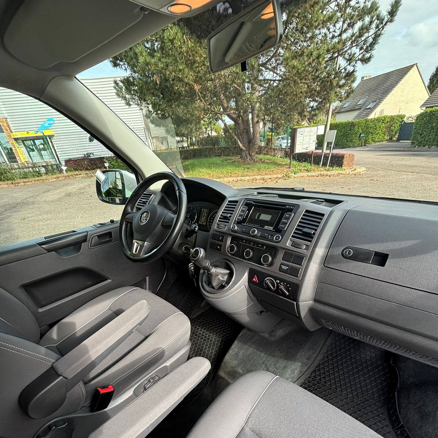 Volkswagen – T5 California – Beach Edition