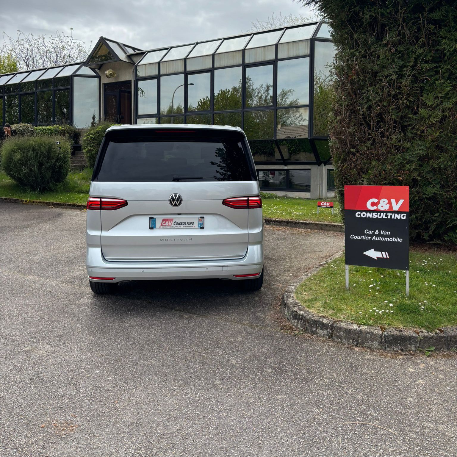 Volkswagen T7 Multivan Style